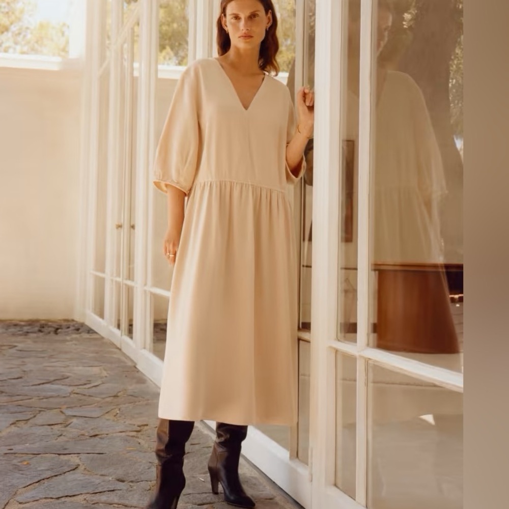EVERLANE The Tencel Puff Sleeve MIDI V Neck Dress Womens Large Tan Peach Color